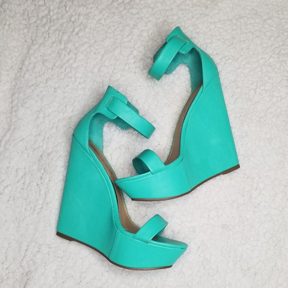 Breckelles - Seafoam wedges